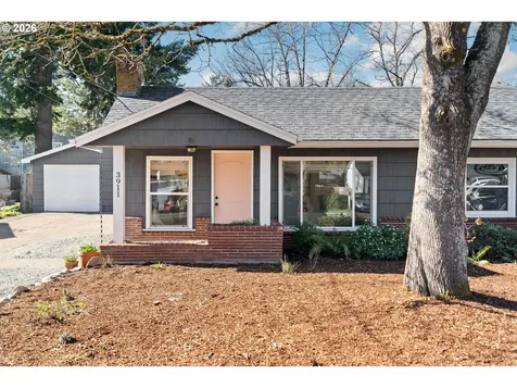 3911 SE 104th Avenue Portland OR 97266