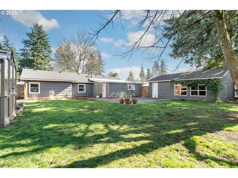 3911 SE 104th Avenue Portland OR 97266