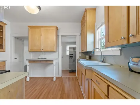 7127 N Mississippi Avenue Portland OR 97217