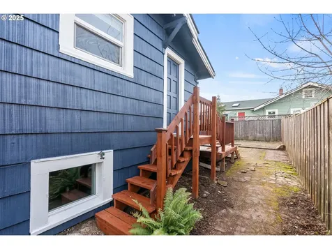 7127 N Mississippi Avenue Portland OR 97217