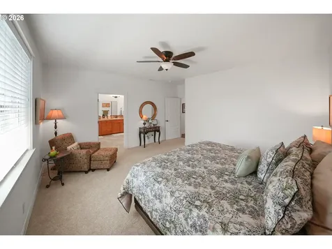331 SE 13th Place Canby OR 97013