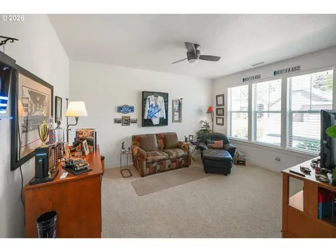 331 SE 13th Place Canby OR 97013