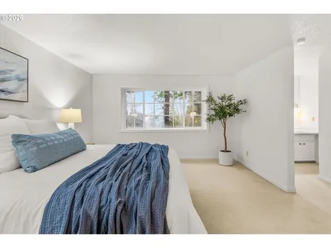 1721 Highland Drive Lake Oswego OR 97034