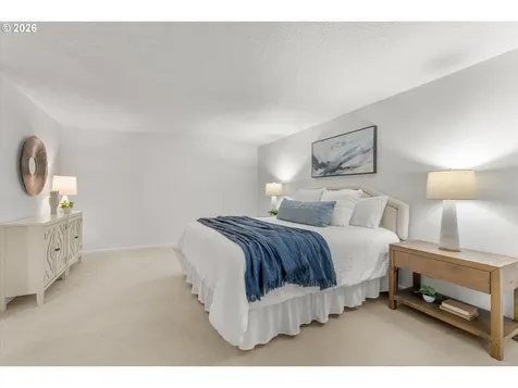 1721 Highland Drive Lake Oswego OR 97034