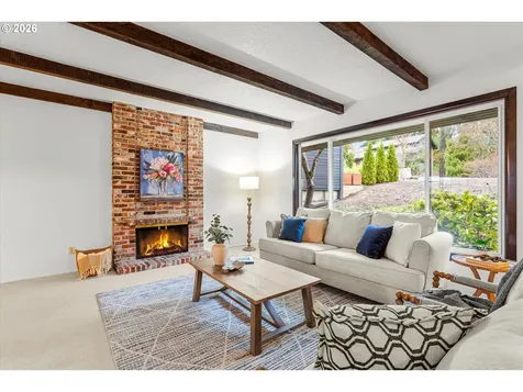 1721 Highland Drive Lake Oswego OR 97034