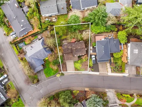 1721 Highland Drive Lake Oswego OR 97034