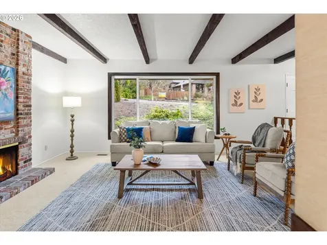 1721 Highland Drive Lake Oswego OR 97034