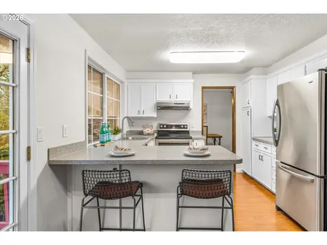 1721 Highland Drive Lake Oswego OR 97034