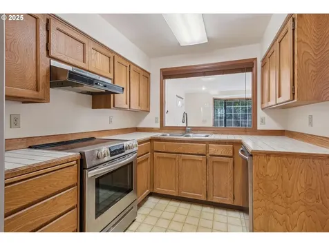 3441 SW Vermont Street Portland OR 97219