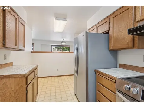 3441 SW Vermont Street Portland OR 97219