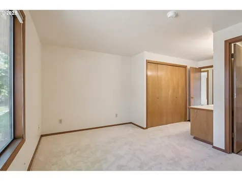 3441 SW Vermont Street Portland OR 97219