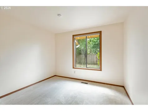 3441 SW Vermont Street Portland OR 97219