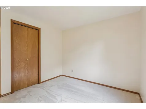3441 SW Vermont Street Portland OR 97219