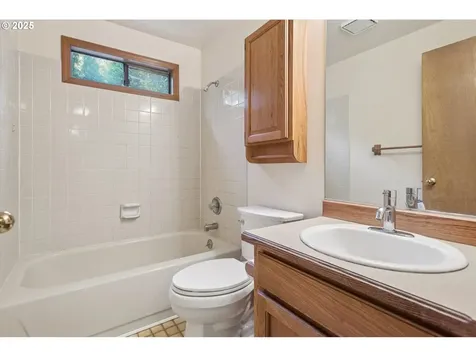 3441 SW Vermont Street Portland OR 97219