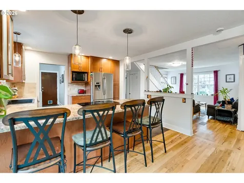 514 SE 61st Avenue Portland OR 97215