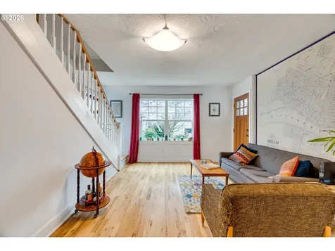 514 SE 61st Avenue Portland OR 97215