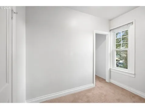 343 NE Jackson Street Hillsboro OR 97124