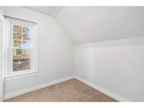 343 NE Jackson Street Hillsboro OR 97124