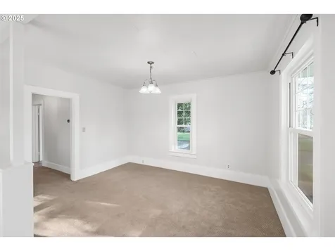 343 NE Jackson Street Hillsboro OR 97124