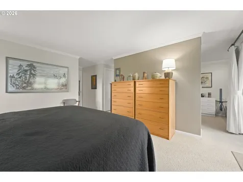 2094 Lake Isle Drive Eugene OR 97401