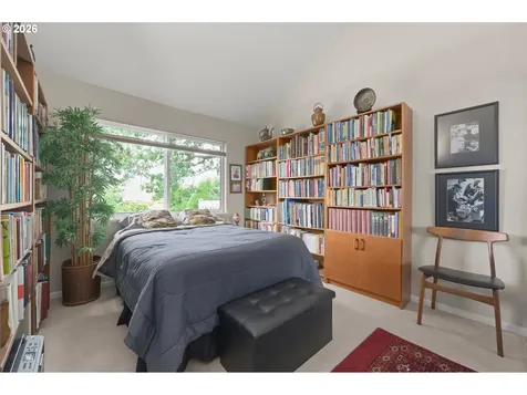 2094 Lake Isle Drive Eugene OR 97401