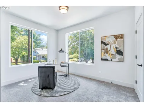 4495 SE Division Street Portland OR 97215