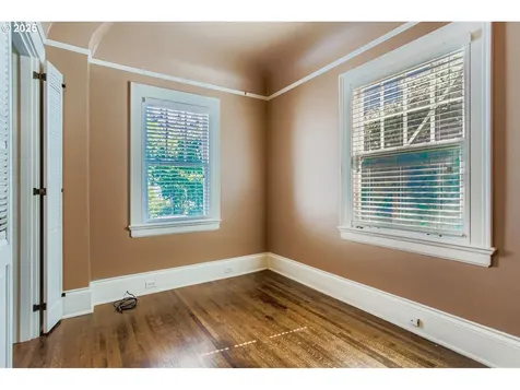 1325 NW 26th Avenue Portland OR 97210