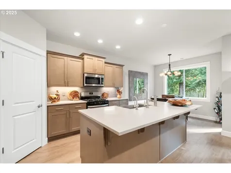 1715 NE 169th Street Ridgefield WA 98642