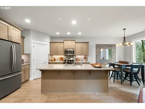 1715 NE 169th Street Ridgefield WA 98642