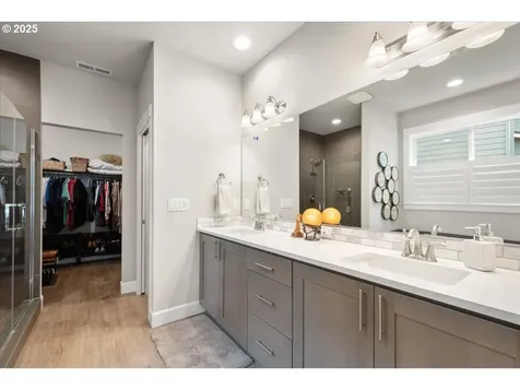 1715 NE 169th Street Ridgefield WA 98642