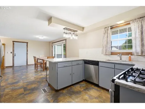 33684 Rodney Street Warren OR 97053
