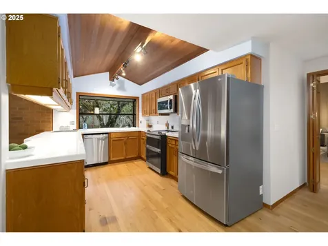 21065 Apollo Court West Linn OR 97068