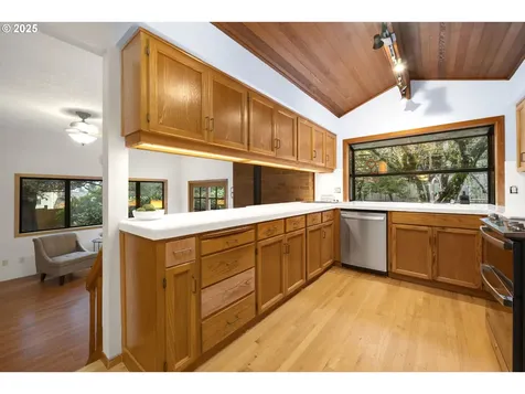 21065 Apollo Court West Linn OR 97068