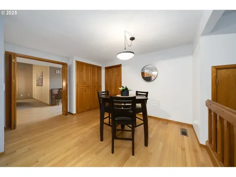 21065 Apollo Court West Linn OR 97068