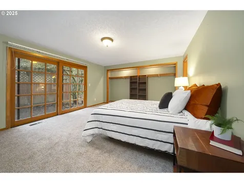 21065 Apollo Court West Linn OR 97068