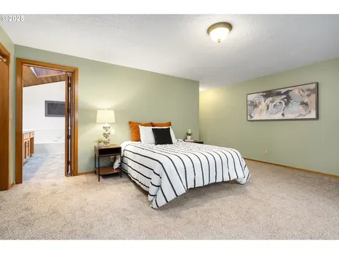 21065 Apollo Court West Linn OR 97068