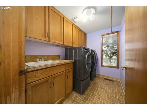 21065 Apollo Court West Linn OR 97068