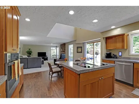 16147 SW Sumac Street Beaverton OR 97007