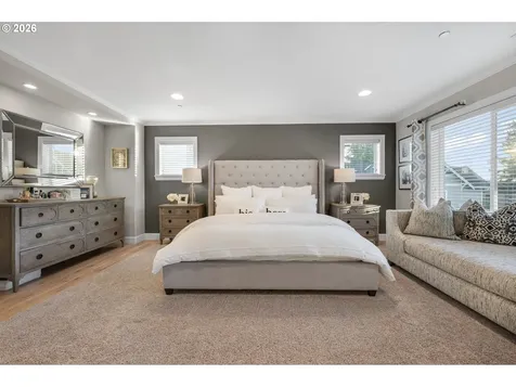 10642 NW Glenmore Way Portland OR 97229