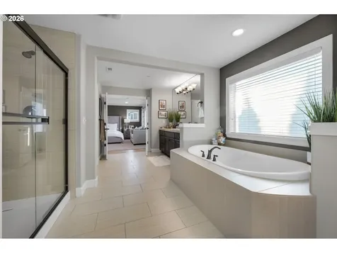 10642 NW Glenmore Way Portland OR 97229