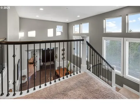 10642 NW Glenmore Way Portland OR 97229