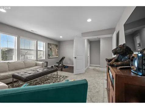 10642 NW Glenmore Way Portland OR 97229