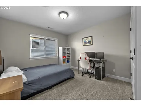 10642 NW Glenmore Way Portland OR 97229
