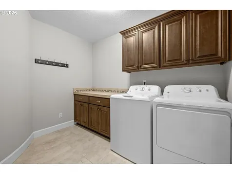 10642 NW Glenmore Way Portland OR 97229