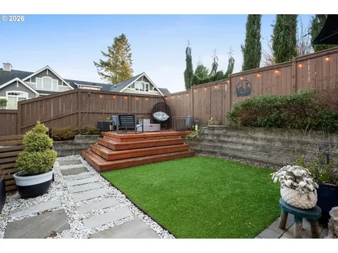 10642 NW Glenmore Way Portland OR 97229