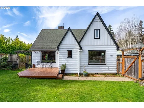6209 SE 141st Avenue Portland OR 97236
