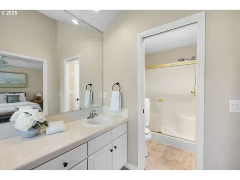28563 SW Meadows Loop Wilsonville OR 97070
