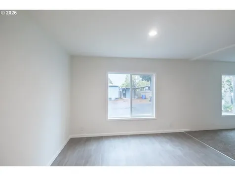 3253 Comber Court NE Salem OR 97305