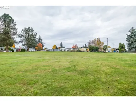 3253 Comber Court NE Salem OR 97305