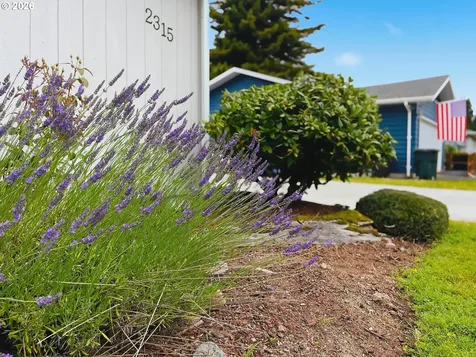 2315 Jennifer Place Longview WA 98632